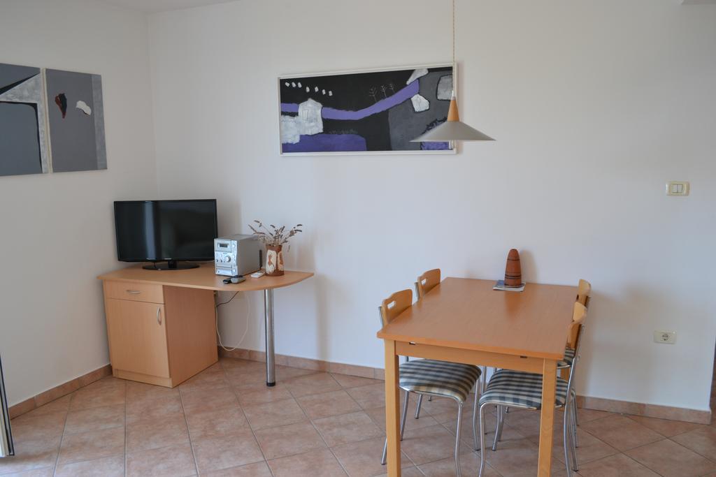 Apartment Jugo Πιράν Εξωτερικό φωτογραφία